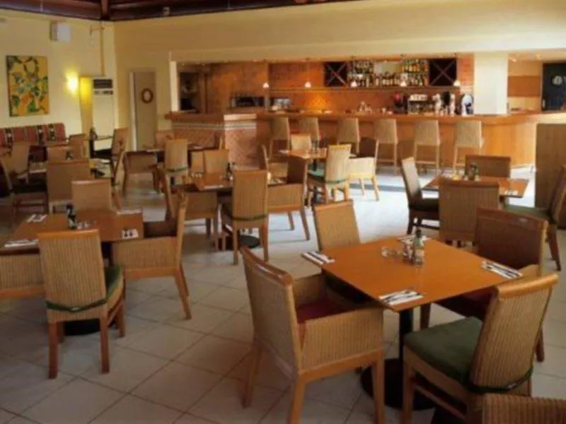 Apartahotel AluaSun Mediterráneo S'Algar